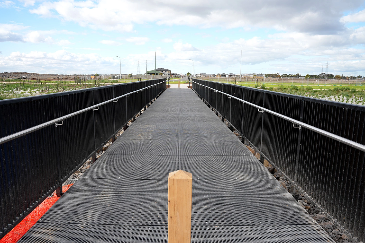 Walking bridge